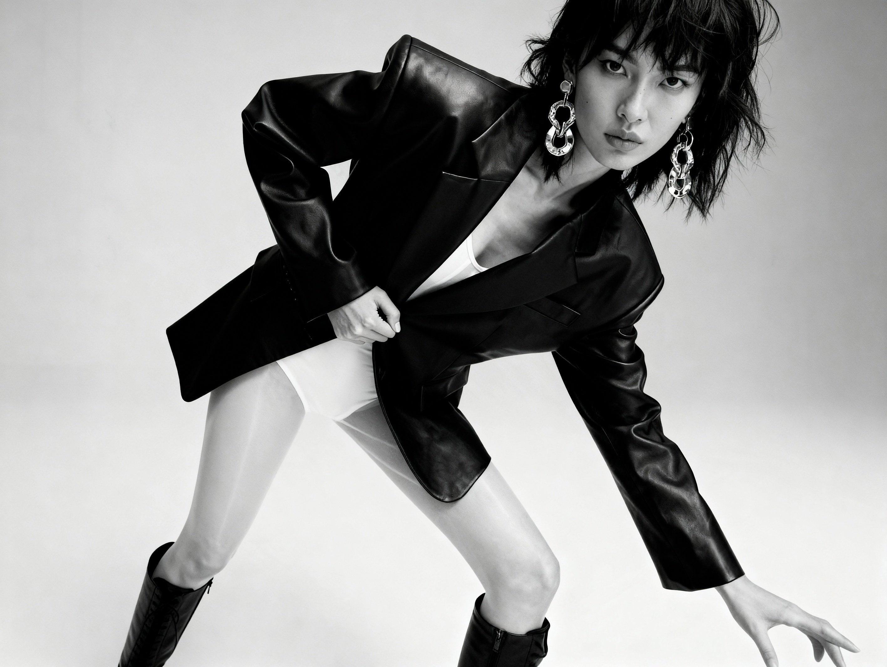 Create editorial fashion photo