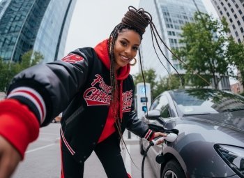 Música inspiradora para vídeos de impacto positivo