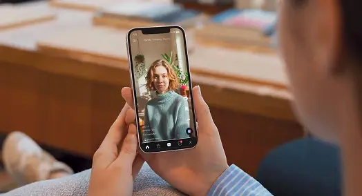 Make a TikTok transition video easily with AI